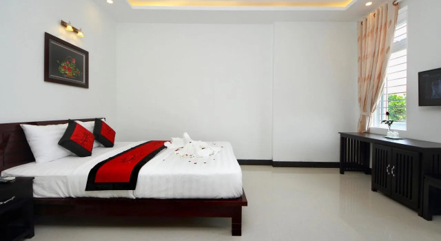 Flame Flowers Homestay, Забронировать Отель Кам-Чау Хойан