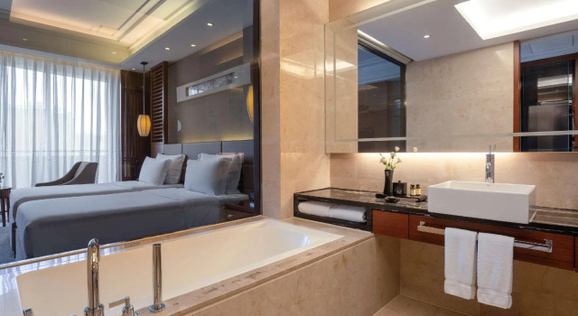 Двухместный номер Deluxe с балконом Pullman Foshan Shunde
