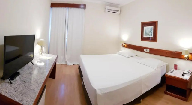 Номер Luxury Lizon Curitiba Hotel