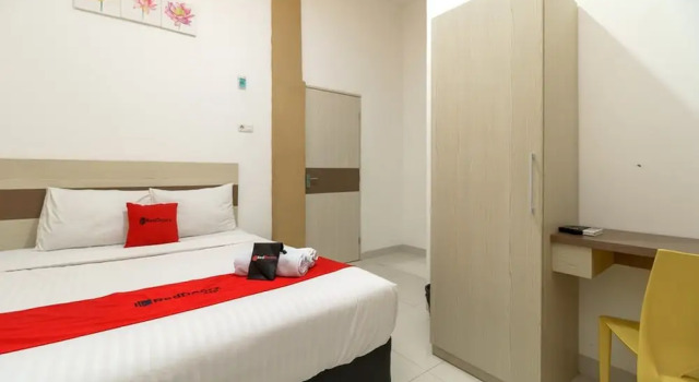 Номер Executive RedDoorz at Tara Homestay Palembang