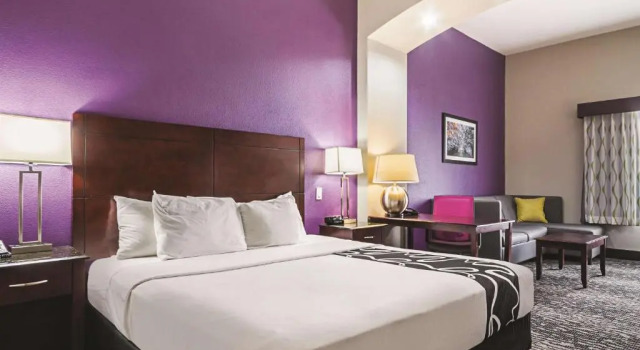 Номер Executive La Quinta by Wyndham Fresno Northwest