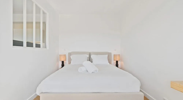 Brand New Retreat in Belair ID224