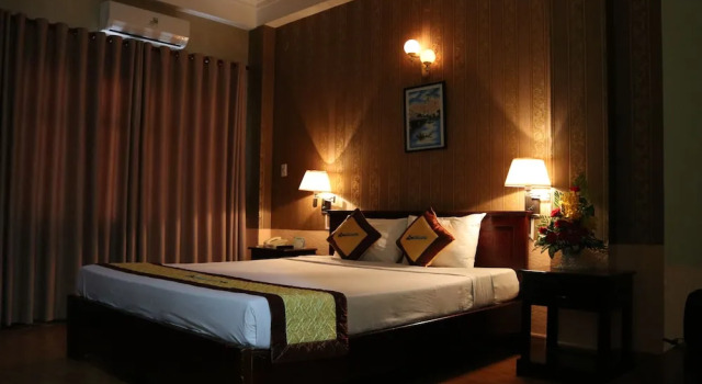 Khach San Cuu Long, Buchen Sie Hotel Hotels in Mekongdelta mit Parkplatz, Parkplätze