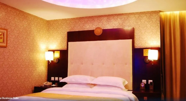 Youhao Hotspring Business Hotel, Rezervasyon Otel Guangdong otoparklı oteller, Otopark