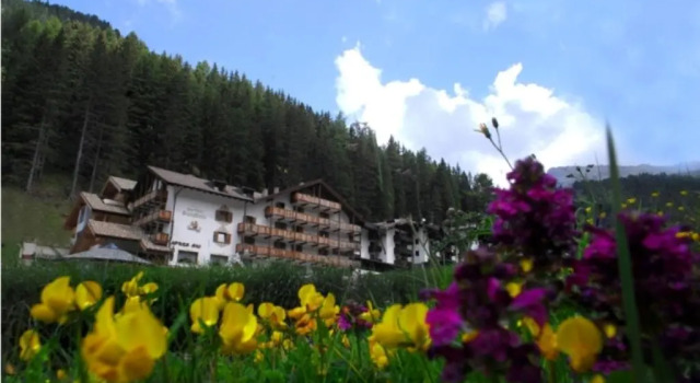 Hotel Scoiattolo, Reserva ahora Hotel Tesero Cavalese