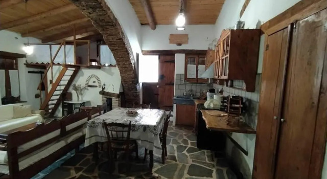 Коттедж Afrodite's House-Restaurated Oil Factory