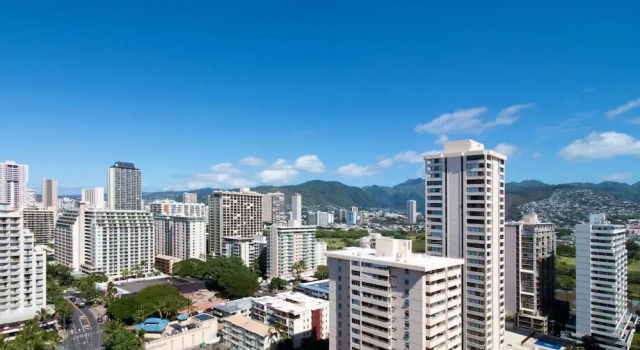 Студия Renovated Pacific Monarch Studio Near Waikiki Beach