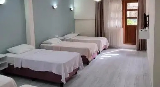 Standardowy rodzinny pokój Sezgin Boutique Hotel