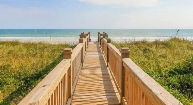 Tournesol by Topsail Realty