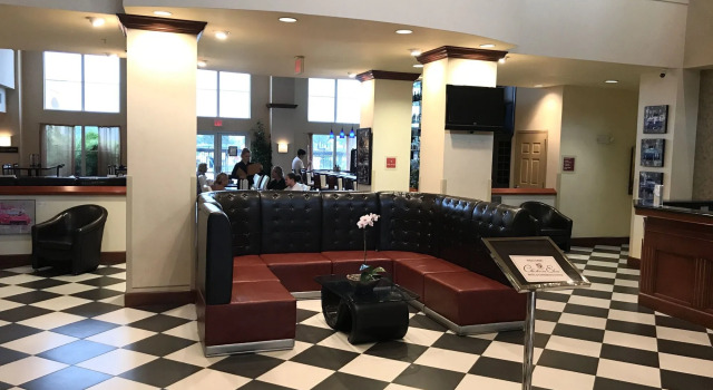 SEVEN Sebring Raceway Hotel, Забронировать Отель Себринг Southwest Florida
