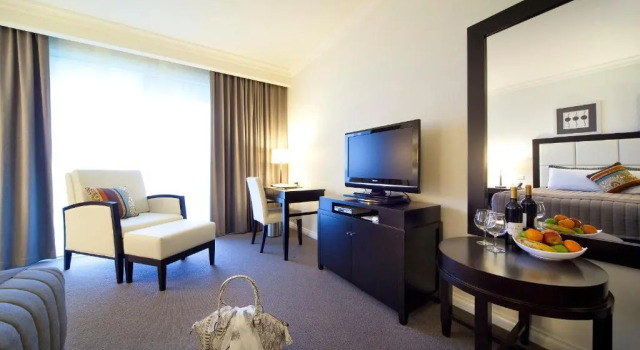 Студия Century Inn
