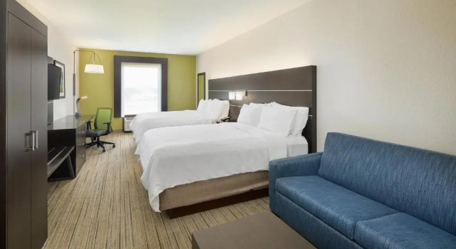 Двухместный люкс Holiday Inn Express Hotel & Suites Port Richey by IHG