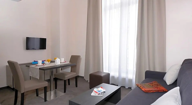 Люкс Apparthôtel Odalys City - Montpellier Centre Gare Saint Roch