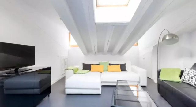 Cute Apartment In The Heart Of Madrid, Забронировать Апартаменты/квартира Мадрид Провинция Мадрид, рядом с Дом-музей Лопе де Вега