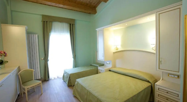 Семейный номер Standard с балконом Hotel Da Angelo