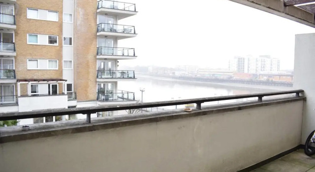 2 Bedroom Apartment With Stunning Balcony Views