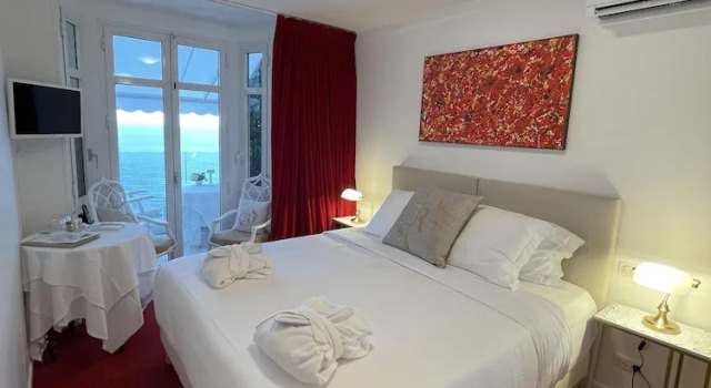Deniz manzaralı Balkonlu Standart çift kişilik oda Hôtel Le Roquebrune