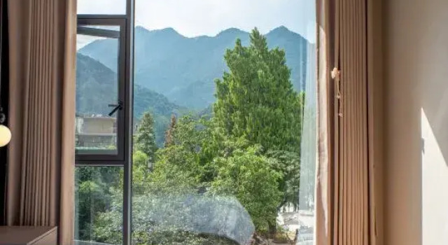 Люкс Sanqingshan Zhuangyuan Pavilion Homestay (Gangshou Cableway)