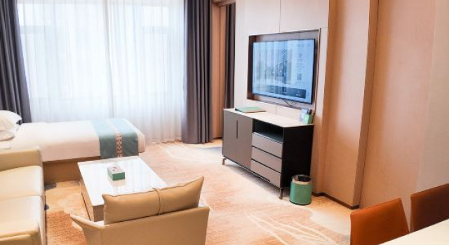 Семейный люкс Deluxe Huaiqiao Kaiyuan Hotel Yanai