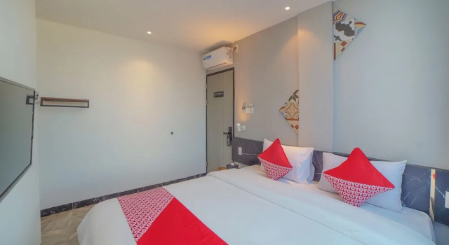 Люкс Capital O 90447 Kardopa Hotel Megapark