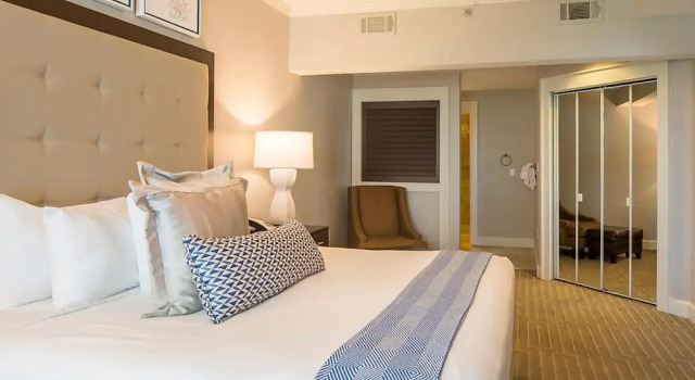 Stunning Apartment - Gated Resort Near Theme Parks