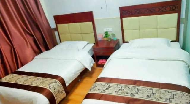 XinYuHaoHotel（formerlyOrientalPearlHotel）, Buchen Sie Hotel Weinan Shaanxi