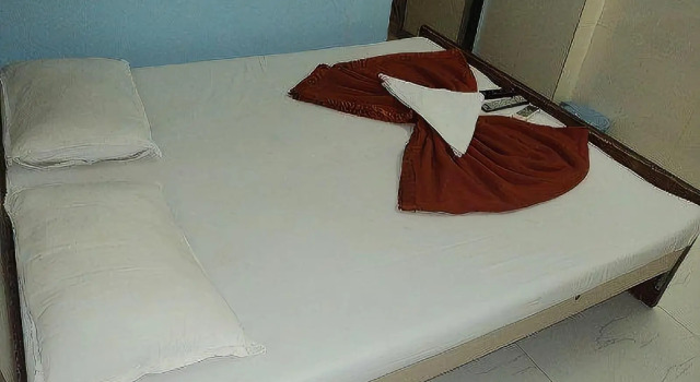 Eden Guest House & Dormitory - Hostel