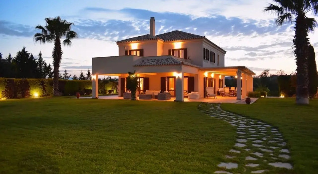 Porto Heli - Heaven on Earth Villa, Book Villa Cottages in Peloponnese, Cottage