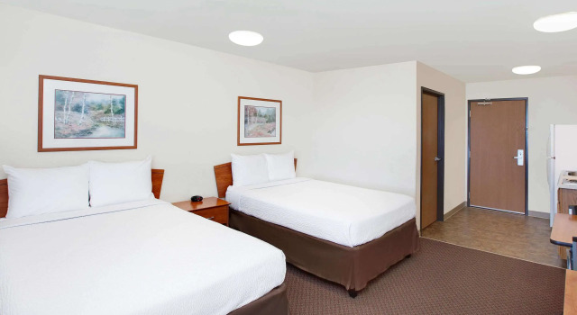 Четырёхместный номер Standard WoodSpring Suites Amarillo East I-40
