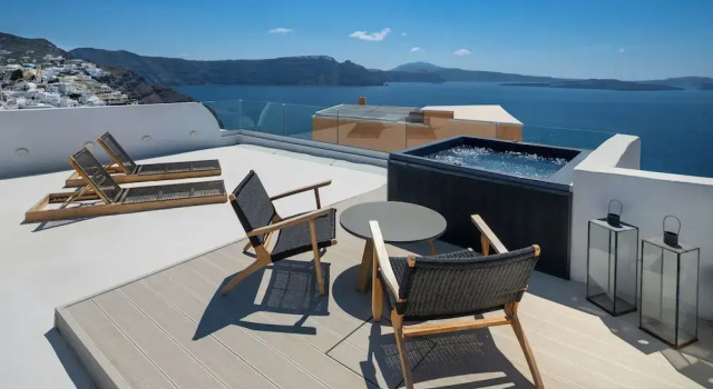 Люкс ArmonOia Suites Santorini