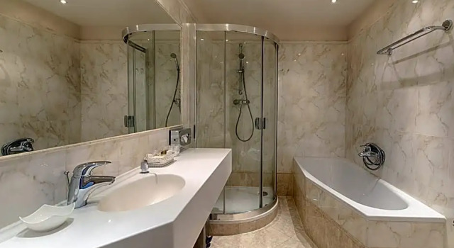 Номер Deluxe Hotel Embassy