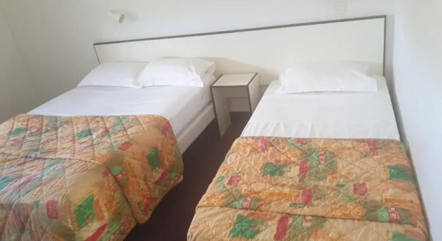 Трёхместный номер Standard с видом на бассейн Hotel Madame Mere