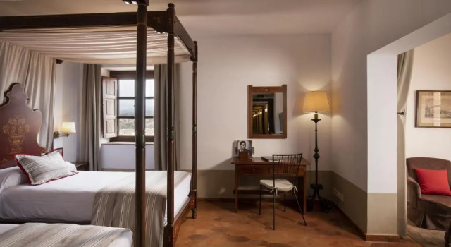 Двухместный номер Superior Parador de Tortosa