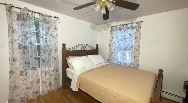 Lovely Cape 4BR+with private POOL, Book Hotel Mashpee Cape Cod