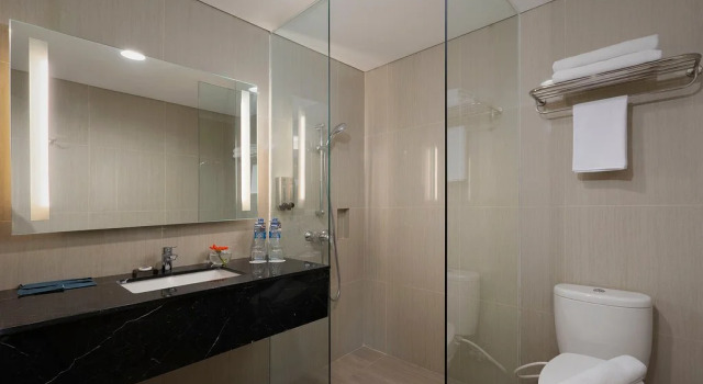 Suite BATIQA Hotel Darmo - Surabaya