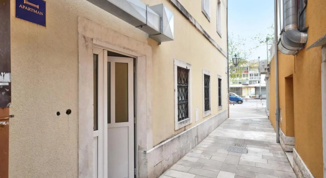 Toma - 200 m From Beach - A3, Rezerwuj Hotel Hotele w Split Region z parkingiem, Parking
