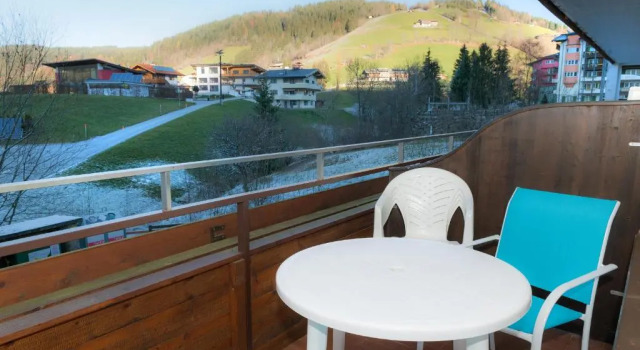 Четырёхместный номер Deluxe Hotel Schneeberger