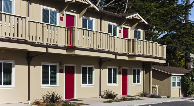 Monterey Peninsula Inn