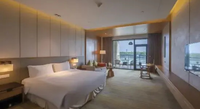 Двухместный номер Standard с видом на озеро Holiday Inn Kunshan Huaqiao by IHG