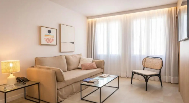 ARTIEM Urban Apartments