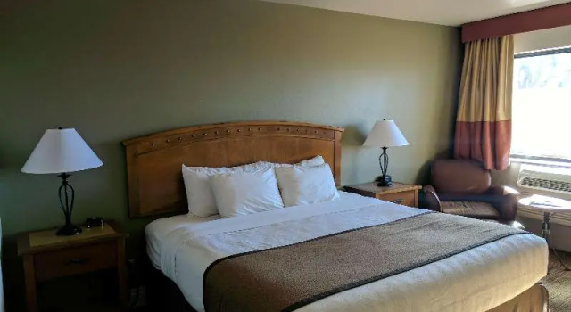Номер Standard с балконом Best Western Red Hills