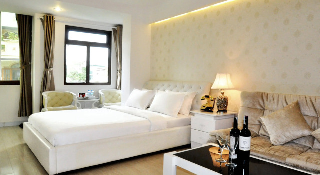 A25 Hotel - 255 Lê Thánh Tôn, Забронировать Отель Отели Хошимина с парковкой, рядом с Golden Dragon Water Puppet Theatre, Парковка