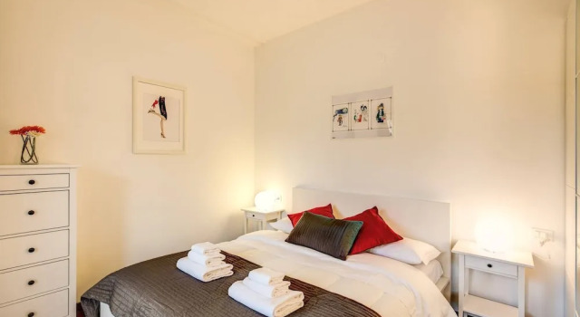 Ml Apartment - Ardesia 5 Colosseo, Забронировать Апартаменты/квартира Апартаменты Рима, рядом с Piazza San Giovanni in Laterano, Апартаменты/квартира