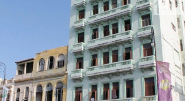 Residencia Vista Real, Забронировать Отель Отели Гаваны 3 звезды, рядом с Castillo de San Salvador de la Punta, 3*