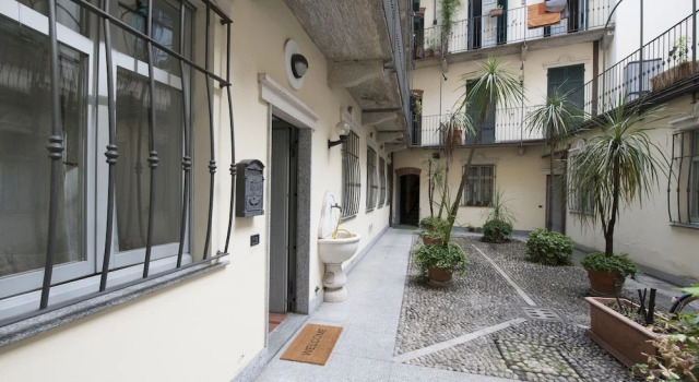 At Home Heart of Milan - Canonica, Забронировать Отель Семпионе Милан, рядом с Ланца