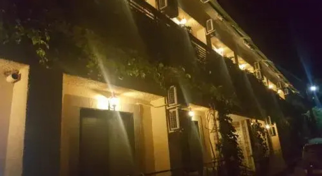 Enalio Rooms, Prenota Hotel Glyfa Grecia Centrale