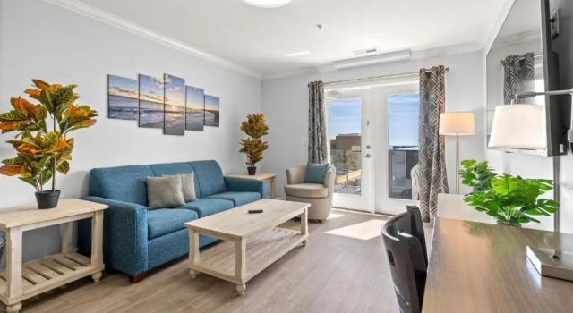 Апартаменты с 2 комнатами Ocean Escape Condos
