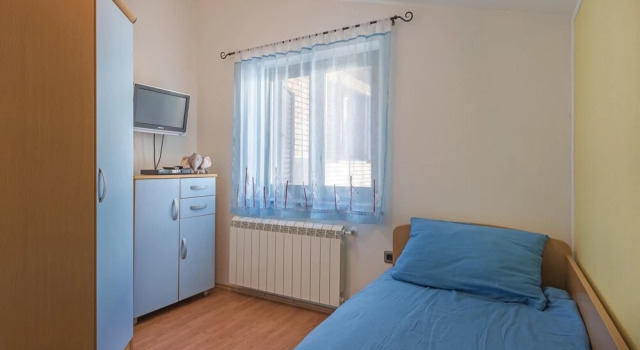 Awesome Home in Vodnjan With Wifi and 3 Bedrooms