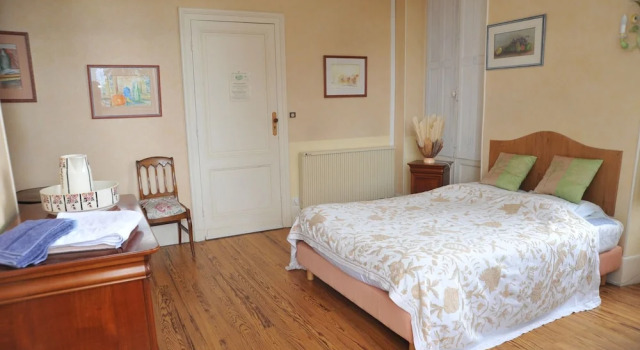 Chteau Saint Vincent, Rezerwuj Hotel Hotele w Bazas ze śniadaniem, Śniadanie