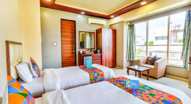 FabHotel Vosiv, Забронировать Отель Отели штата Махараштры с завтраком, Завтраки